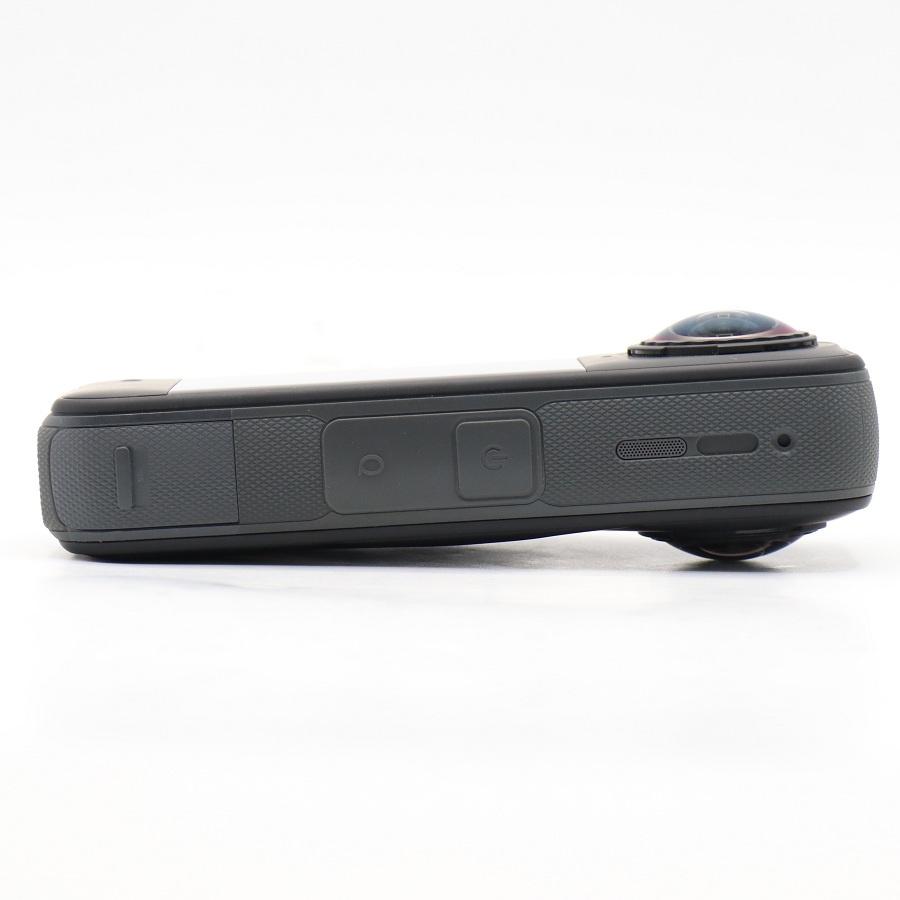 ボーナスストアPlus【美品】Insta360 X5 通常版 CINSAAHA ブラック 360度カメラ アクションカメラ インスタ360 本体 |  | 06
