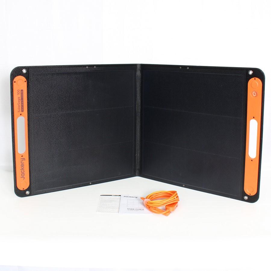 ボーナスストアPlus【美品】Jackery SolarSaga 100 JS-100F 折りたたみ式 ソーラーチャージャー 100W ジャクリ ソーラーパネル 本体 | 