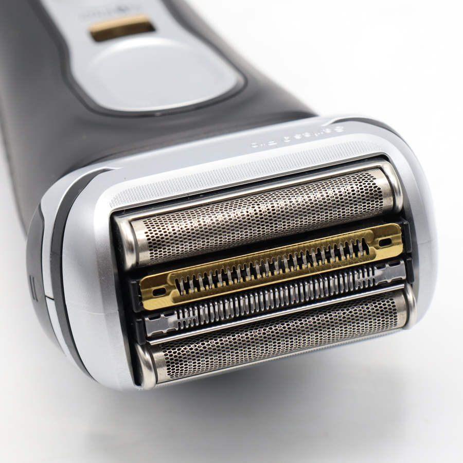 BRAUN ブラウンシリーズ9proアルコール洗浄システム 未使用品 ボーナスストアPlus【美品】ブラウン シリーズ9 Pro 9450cc-V