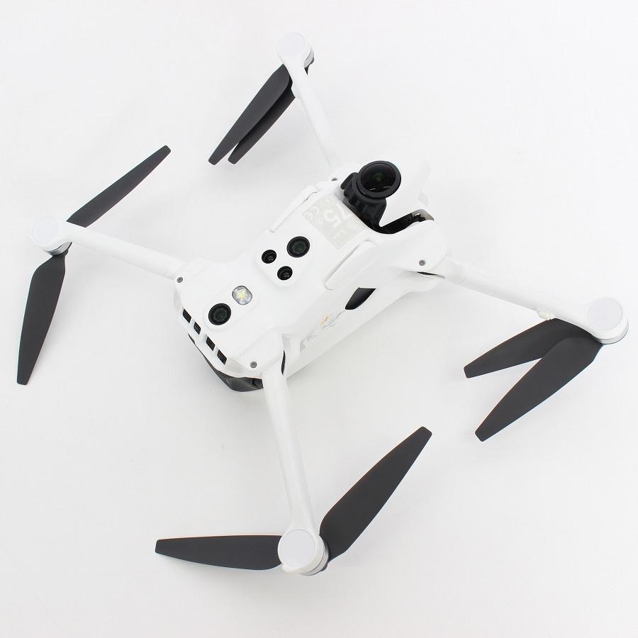 ボーナスストアPlus【美品】Antigravity A1 スタンダードバンドル A1-DE001-01 8K対応 360度全景ドローン アンチグラビティ 本体 |  | 02