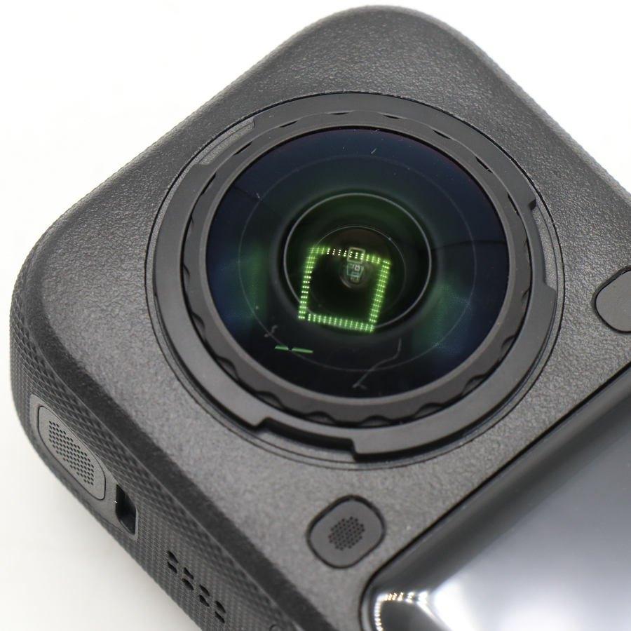 ボーナスストアPlus【美品】Insta360 X6 エッセンシャルバンドル CINSABXA-X603 ミッドナイトブラック 360度カメラ アクションカメラ インスタ360 本体 |  | 04