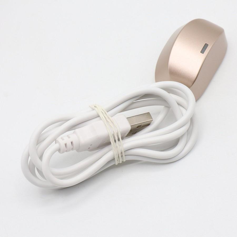 ボーナスストアPlus【美品】ME LA BOUM Eclat ECL-02 美顔器 ミー ラボン エクラ 本体 |  | 06