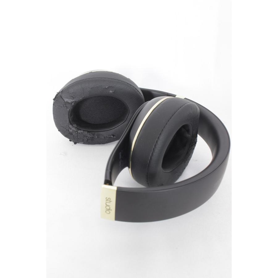Beats by Dr. Dre By Dr.Dre x ALEXANDER WANG Studio LIMITED Beats by Dr. Dre By Dr.Dre x ALEXANDER WANG Studio LIMITED