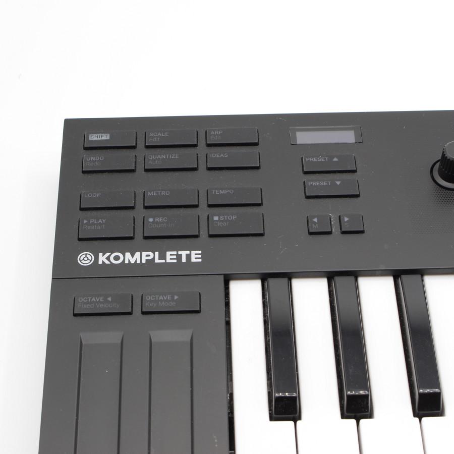 【美品】Native Instruments KOMPLETE KONTROL M32 鍵盤 MDHIキーボードコントローラー ネイティブインストゥルメンツ |  | 02