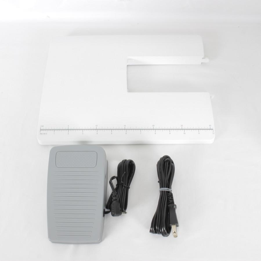 【美品】シンガー コンピューターミシン SN777DX ワイドテーブル＋フットコントローラー 付き | SINGER（ミシン） | 06