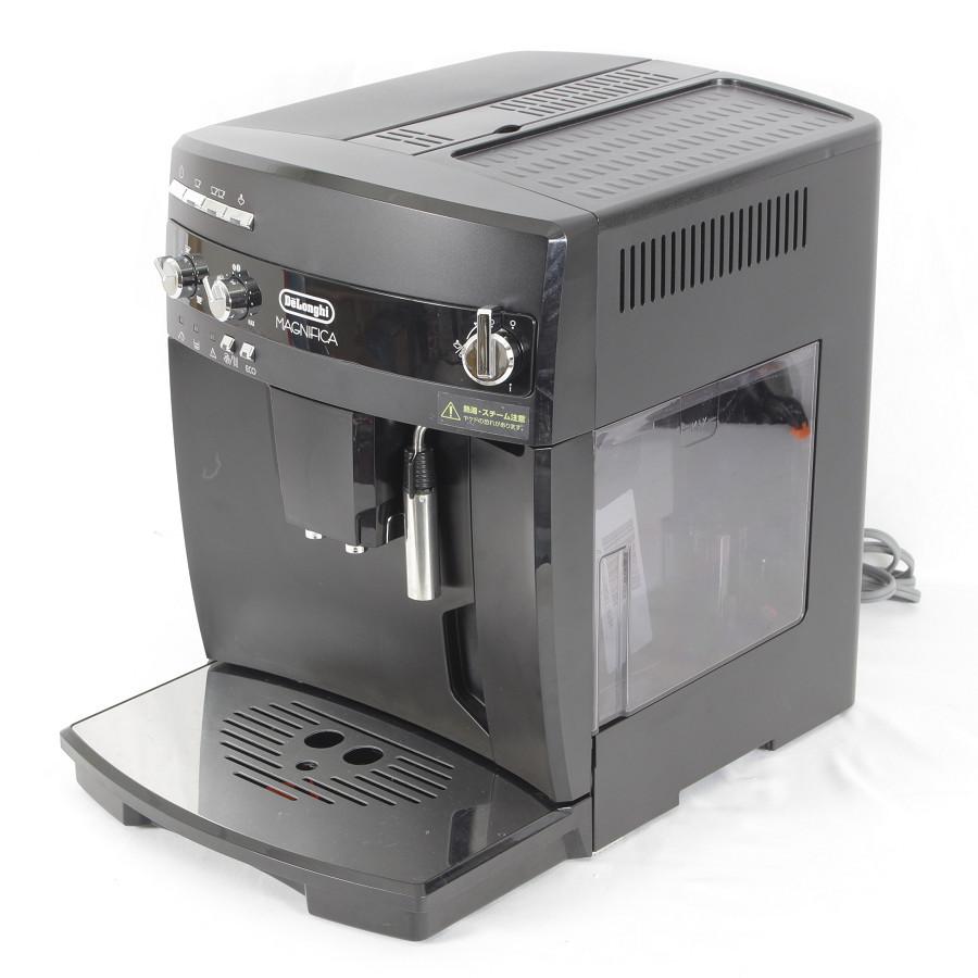 デロンギ コーヒーメーカーマグニフィカESAM03110B（未使用の石灰剤付き） マグニフィカ 【美品】デロンギ ESAM03110B 除石灰剤付き 全自動