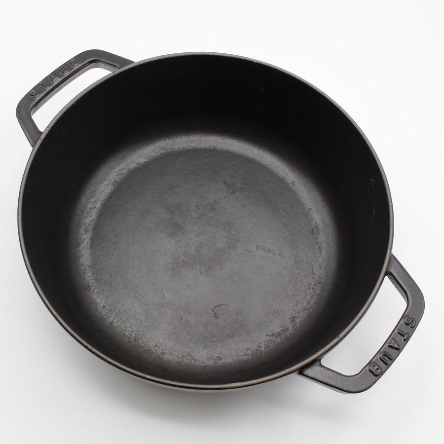 Staub（ストウブ） シャロー ラウンド ココット 26cm ブラック 40510