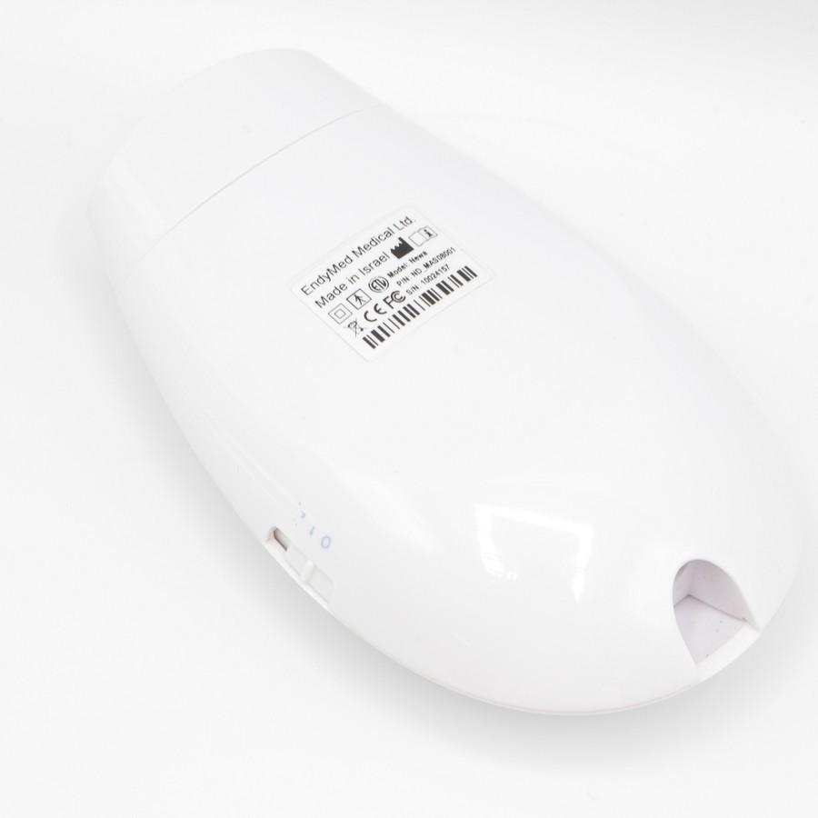 ニューアリフト ホームケア美顔器 ビューテリジェンス newa LIFT サブマイクロ波RF ひきしめ 本体 |  | 02