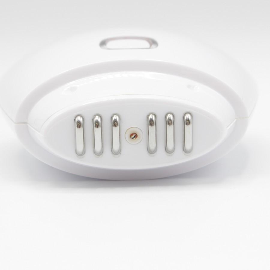 ニューアリフト ホームケア美顔器 ビューテリジェンス newa LIFT サブマイクロ波RF ひきしめ 本体 |  | 04