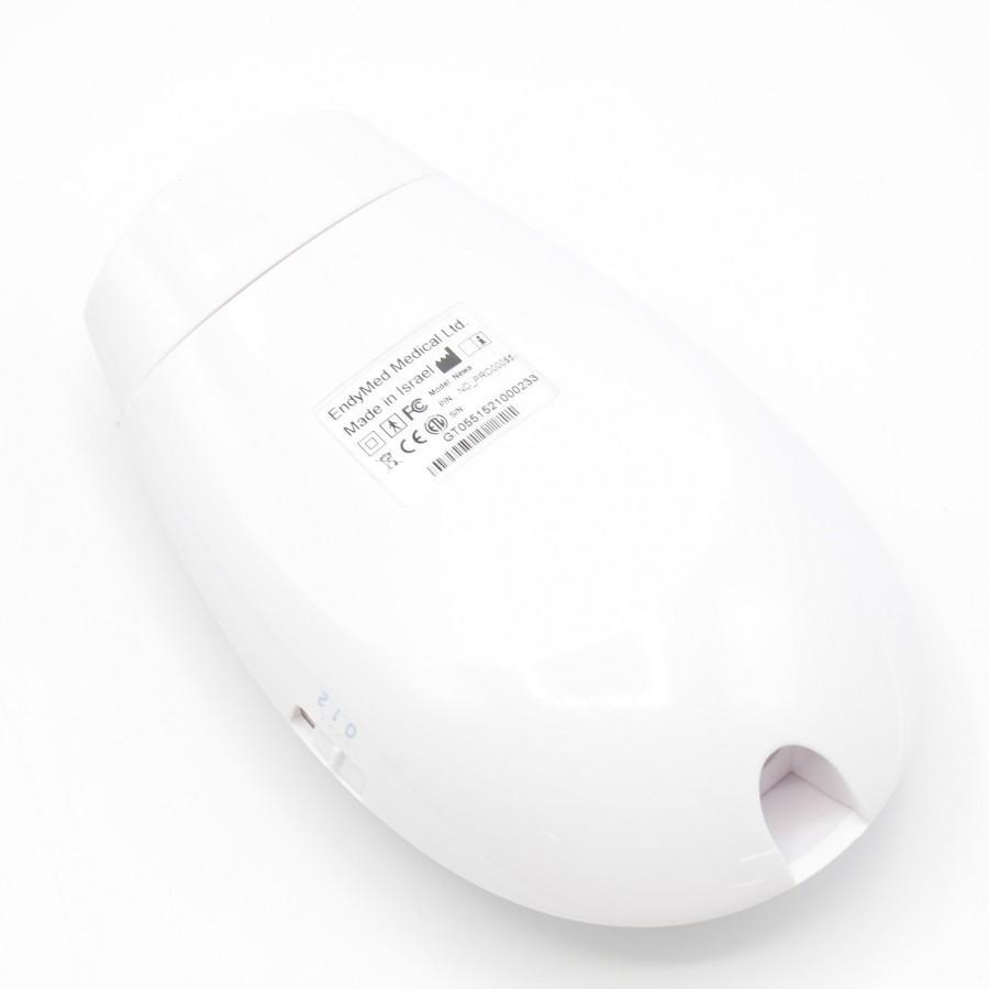 ニューアリフト ホームケア美顔器 ビューテリジェンス newa LIFT サブマイクロ波RF ひきしめ 本体 |  | 02
