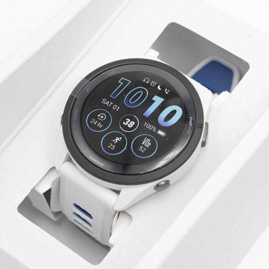 ボーナスストア+5％【新品】GARMIN Forerunner 265 Music White