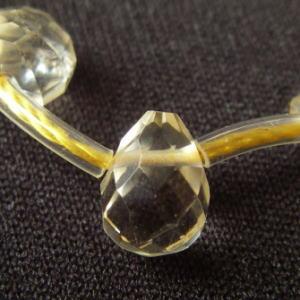 シトリンクォーツ(ドロップカット)ハンドメード用 シトリン(黄水晶)・ドロップカット10mm・1個【天然石ビーズ