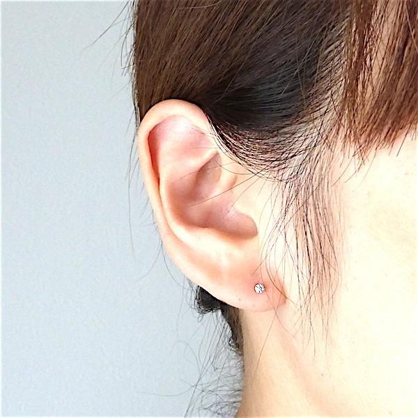 ダイヤモンド ピアス スタッド ソリテール ソリティア ティファニー爪