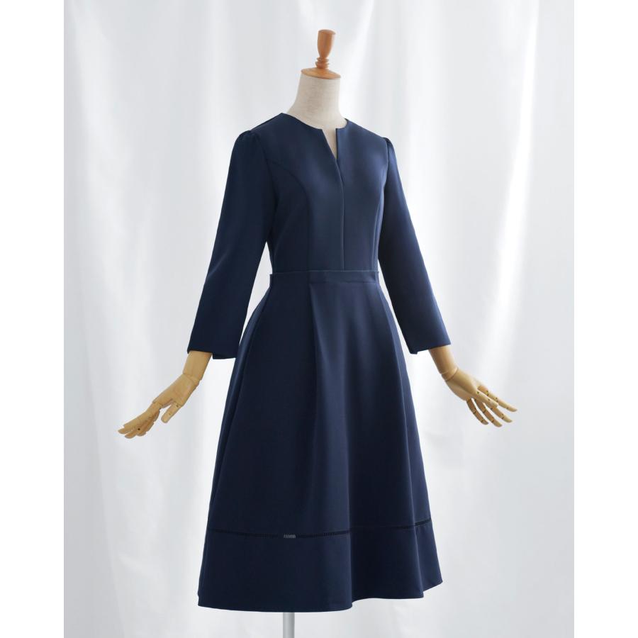 【新品】レジーナリスレ スペシャリテ ワンピース ネイビー 40 オケージョン REGINA RISURRE（レジーナリスレ） スペシャリテ【ワンピース ケイト