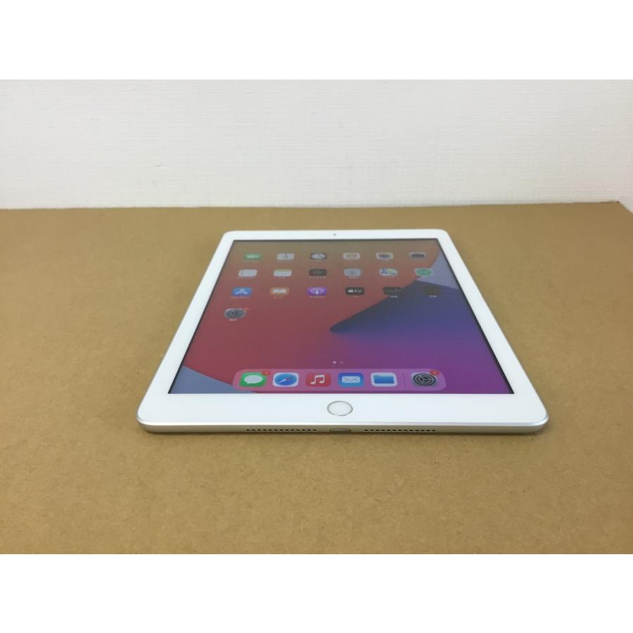 追跡付★バッテリ残量100％APPLE IPAD 5(第5世代)WIFI 2017MODEL 32GB 9.7インチRETINAディスプレイ IPAD OS 14.1 シルバー A1822 付属品付き