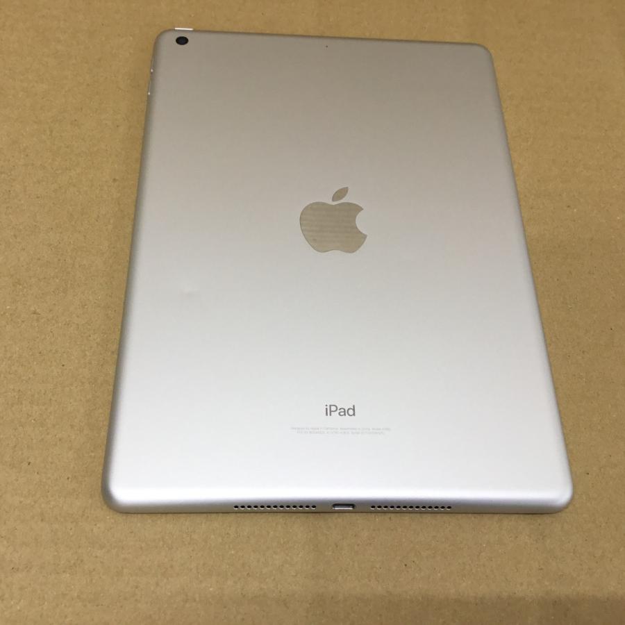 追跡付★バッテリ残量100％APPLE IPAD 5(第5世代)WIFI 2017MODEL 32GB 9.7インチRETINAディスプレイ IPAD OS 14.1 シルバー A1822 付属品付き