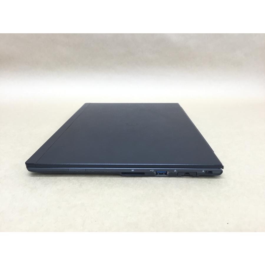富士通 ノートパソコン FMVC07009 C(3865U)-1.8GHZ 4GB SSD128GB 富士通 ノートパソコン FMVC07009 C(3865U)-1.8GHZ 4GB SSD128GB