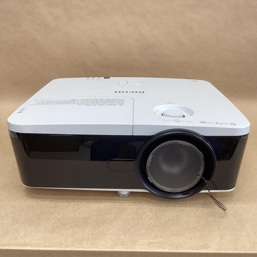 ランプ使用592時間 RICOH ビジネスプロジェクター PJ WU5570