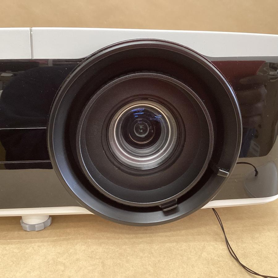 RICOH プロジェクター　PJ WU5570 動作品 スタンダード RICOH PJ WU5570 / X5580 / プロジェクター | リコー