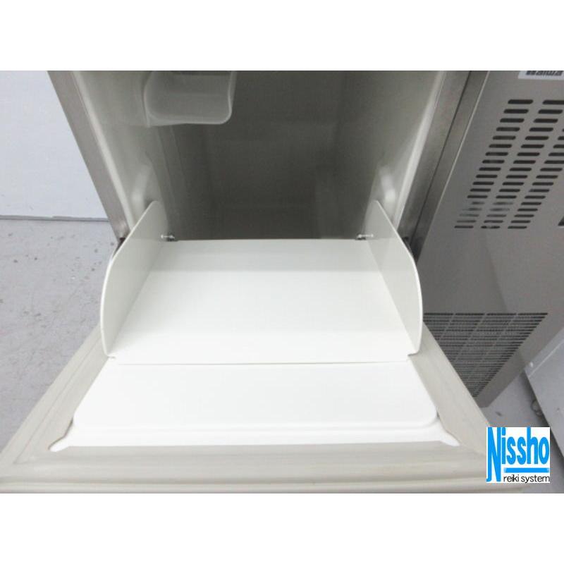 □送料無料(一部地域除く)・ダイワチップアイス製氷機120kg・DRI