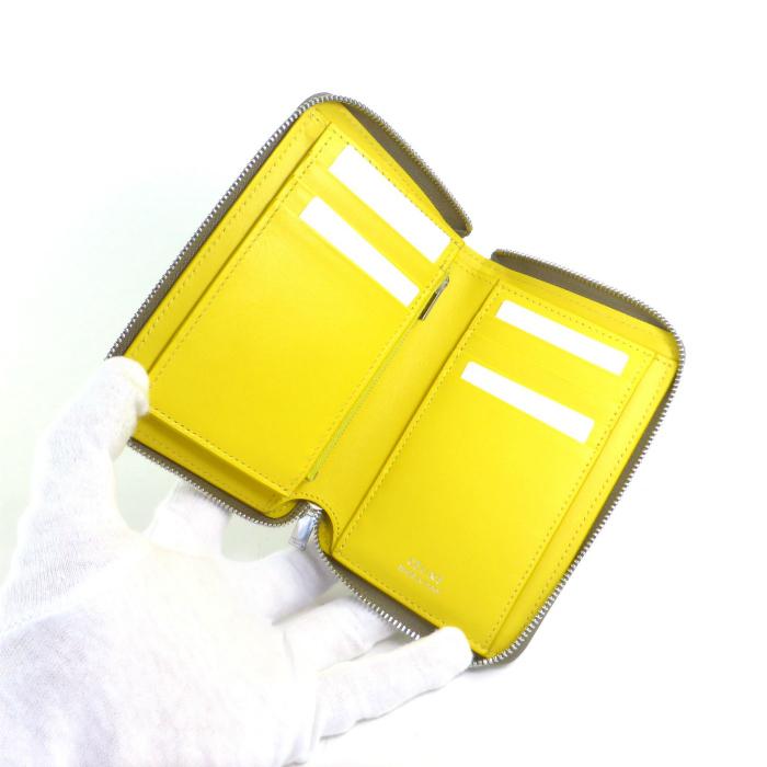 生産完了商品 CELINE セリーヌ コンパクト財布 ミディアム ジップ