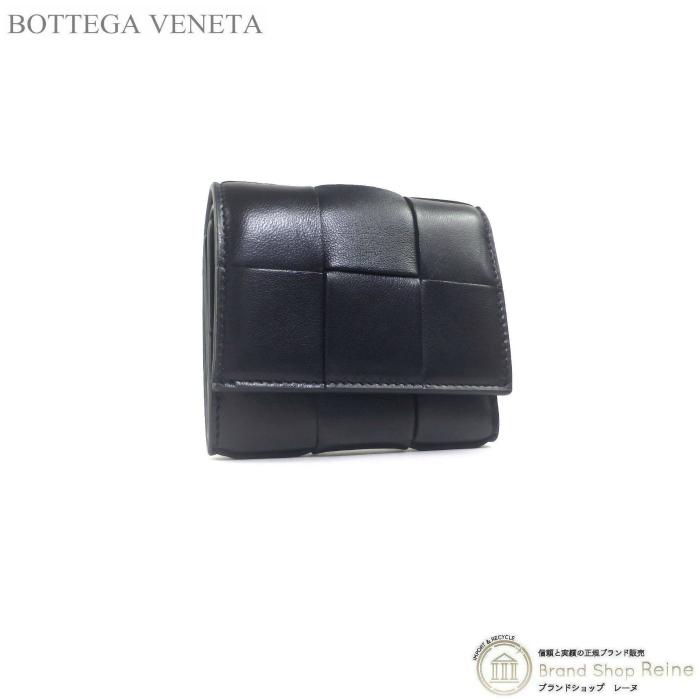 ボッテガ ヴェネタ （BOTTEGA VENETA） マキシイントレ カセット  