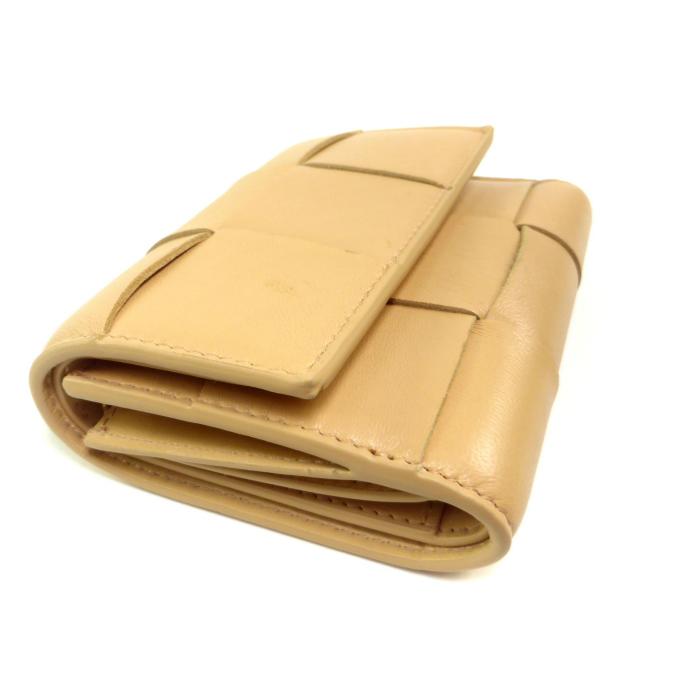 BOTTEGA VENETA（ボッテガ・ヴェネタ） ボッテガ ヴェネタ カセット 三