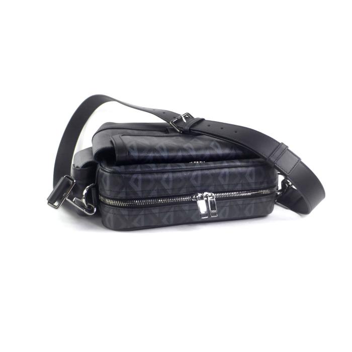 クリスチャンディオール （Christian Dior） CD ダイヤモンド メッセンジャー ショルダー バッグ 1ESME077CDP