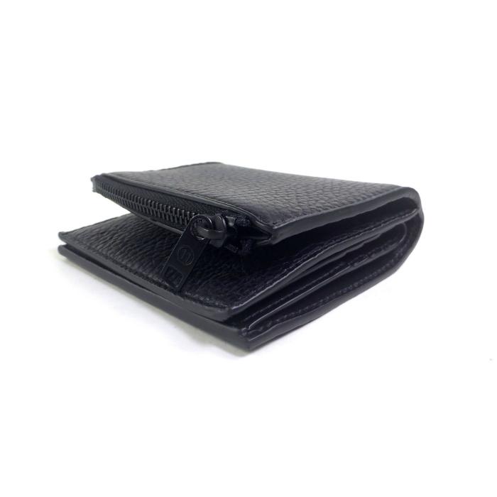 メゾン マルジェラ (Maison Margiela) レザー ジップ ウォレット コンパクト 二つ折り 財布 S35UI0516 ブラック(未使用品)中古 メゾン マルジェラ (Maison Margiela) レザー ジップ ウォレット コンパクト 二つ折り 財布 S35UI0516 ブラック(未使用品)中古