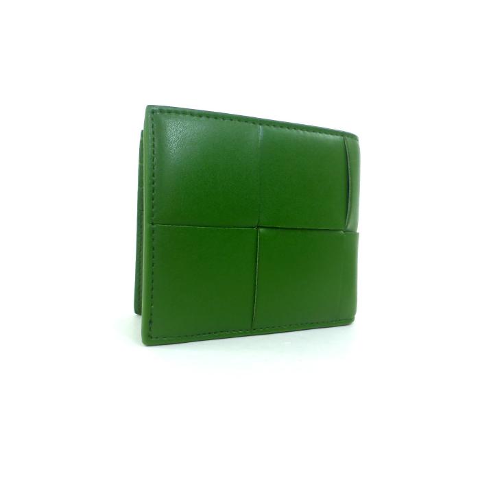 ボッテガ ヴェネタ （BOTTEGA VENETA） マキシイントレ カセット  