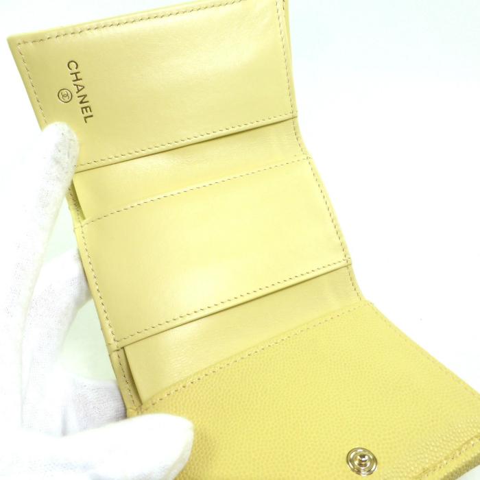 キャビアスキン シャネル （CHANEL） マトラッセ クラシック スモール 