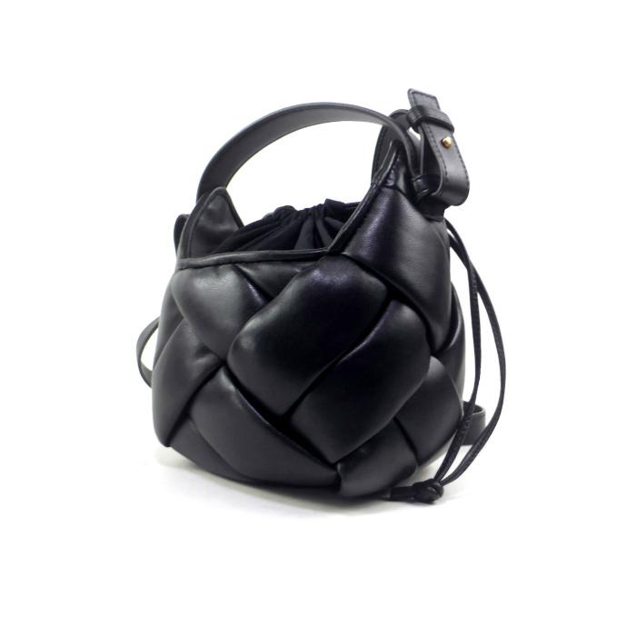 ボッテガ ヴェネタ （BOTTEGA スモール ヘルメット ショルダー ハンド バッグ 730164 ブラック（新品） 23