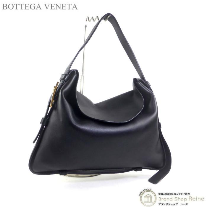 Bottega Veneta［ボッテガ ヴェネタ］　レザーバングル　ブラック Bottega Veneta［ボッテガ ヴェネタ］ レザーバングル ブラック