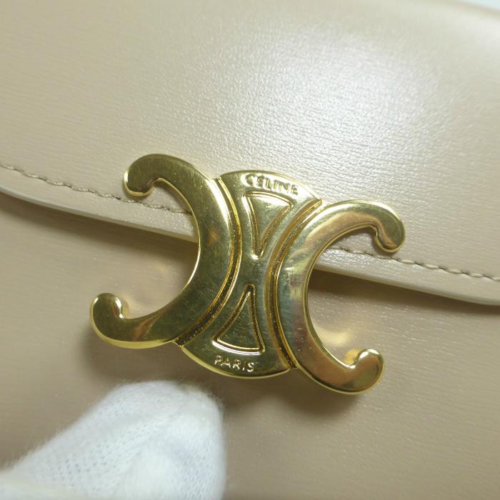 セリーヌ （CELINE） スモール フラップ ウォレット トリオンフ コンパクト 三つ折り 財布 10D78 ヌード（美品）中古 | TRIOMPHE | 03
