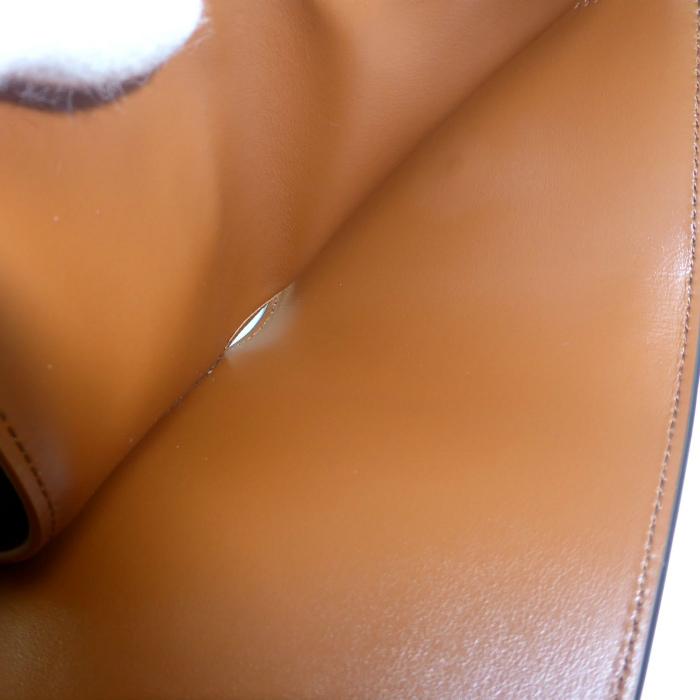 セリーヌ （CELINE） スモールフラップ ウォレット トリオンフ キャンバス コンパクト 三つ折り 財布 10D78 ホワイト（新品同様）中古 | TRIOMPHE | 07