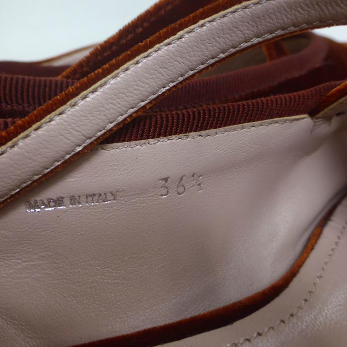 miu ミュウミュウ (MIUMIU) ベルベット バレリーナ シューズ miu ミュウミュウ (MIUMIU) ベルベット バレリーナ シューズ