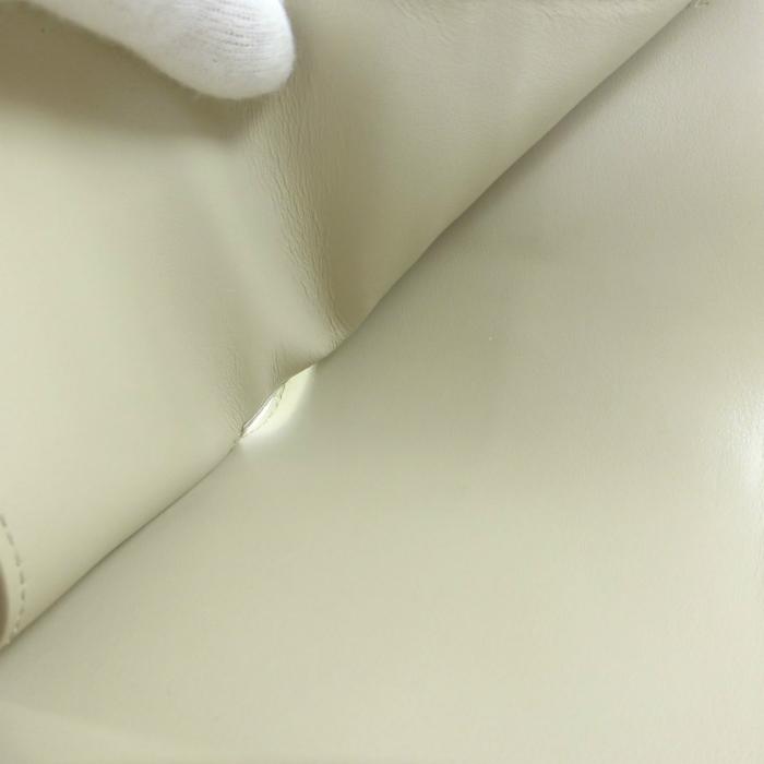 セリーヌ （CELINE） スモールウォレット 16 セーズ コンパクト 三つ折り 財布 10F52 グレージュ系（美品）中古 | 16（CELINE） | 06