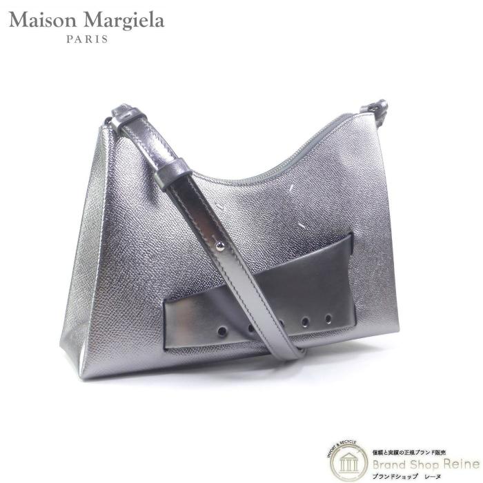 【Maison Margiela】お洒落♪「スナッチト」ホーボー スモール メゾン マルジェラ“アシンメトリックなフォルム”のバッグ