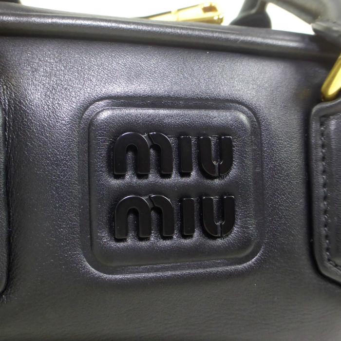 miu ミュウミュウ (MIUMIU) アルカディ レザー ハンド miu ミュウミュウ (MIUMIU) アルカディ レザー ハンド