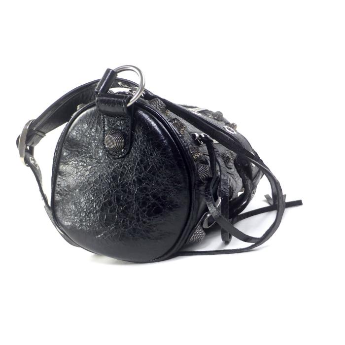 BALENCIAGA（バレンシアガ） ル・カゴール シリンダー ショルダー