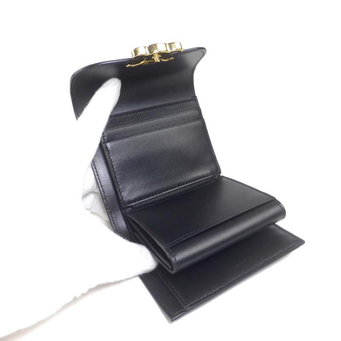 CELINE スモール フラップウォレット トリオンフ ブラック TRIOMPHE セリーヌ （CELINE） スモール フラップ ウォレット