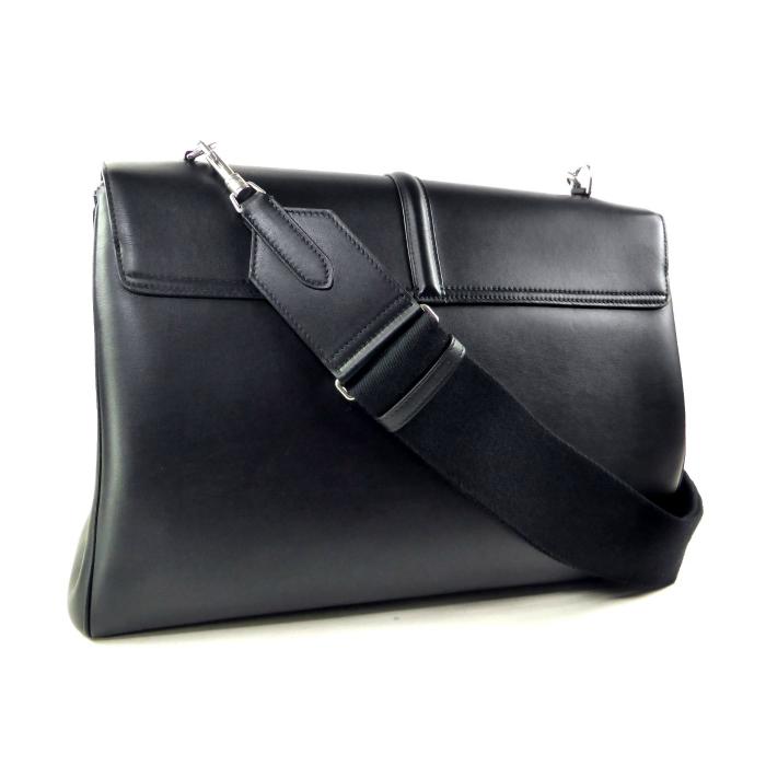 セリーヌ （CELINE） 16 セーズ ラージスープル 24H ショルダーバッグ レザー 195533 ブラック×SV金具（美品）中古 | 16（CELINE） | 01