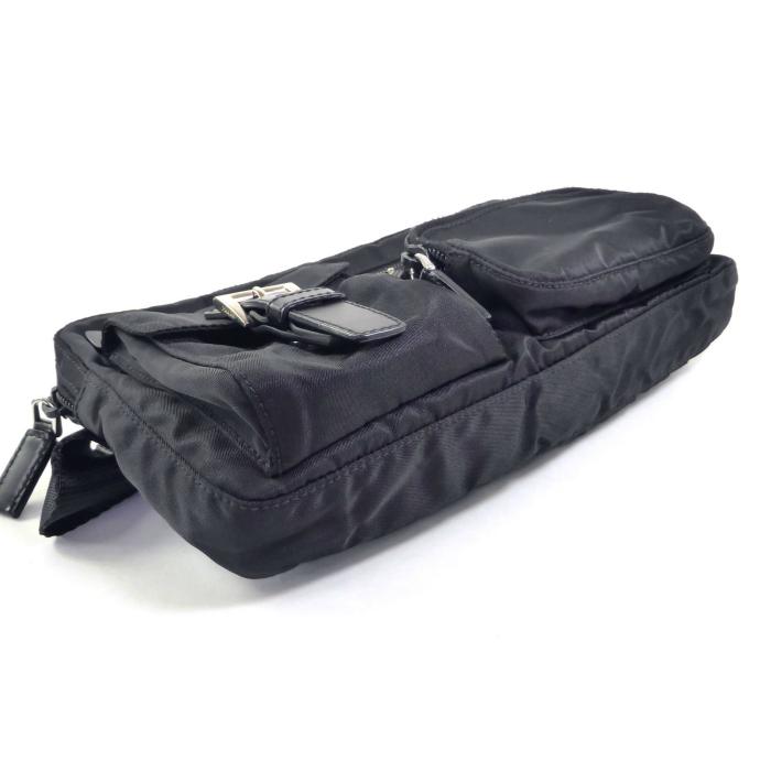 PRADA（プラダ） ナイロン テスート ヴェラ ボディバッグ ウエスト