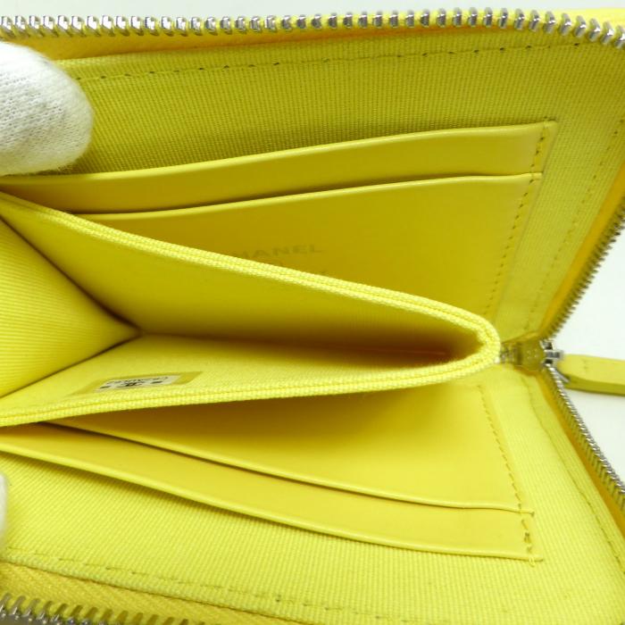 キャビアスキン シャネル （CHANEL） マトラッセ スモール ウォレット  