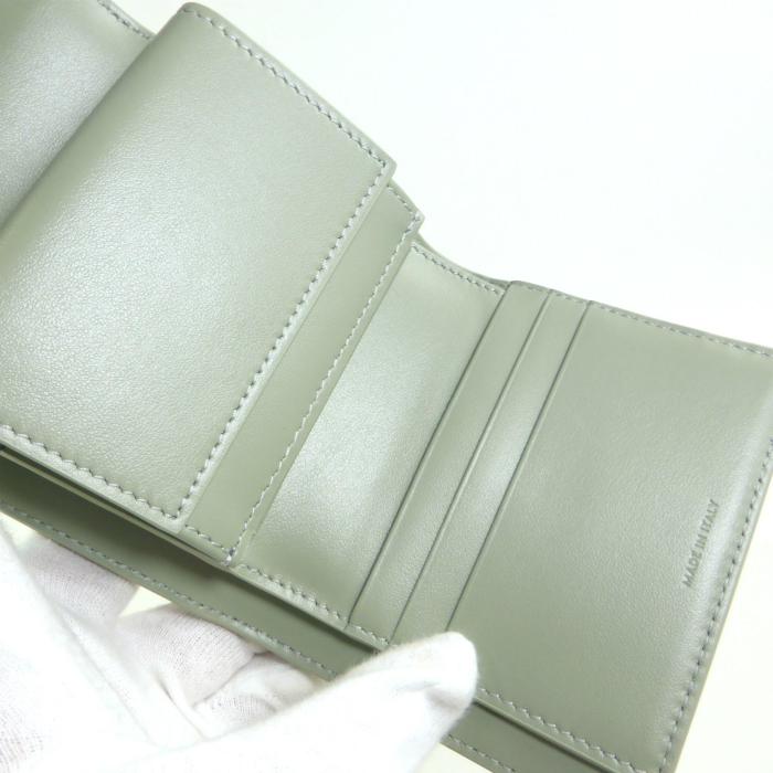 CELINE トリオンフ　三つ折り財布 グリーングレー TRIOMPHE セリーヌ （CELINE） スモール フラップ ウォレット