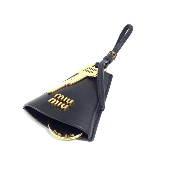 ミュウミュウ （MIUMIU） レザートリック キーホルダー チャーム