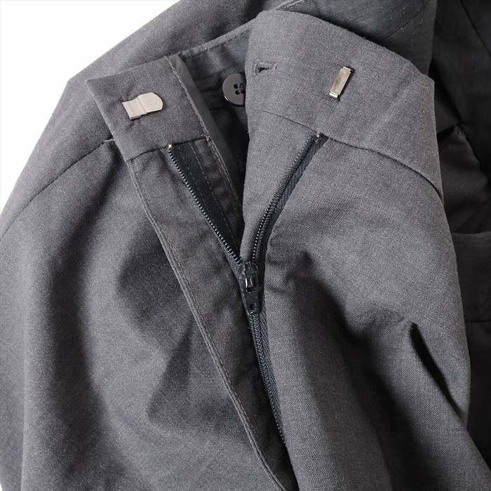 PRADA（プラダ） スラックス パンツ ズボン ボトムス グレー ウェア