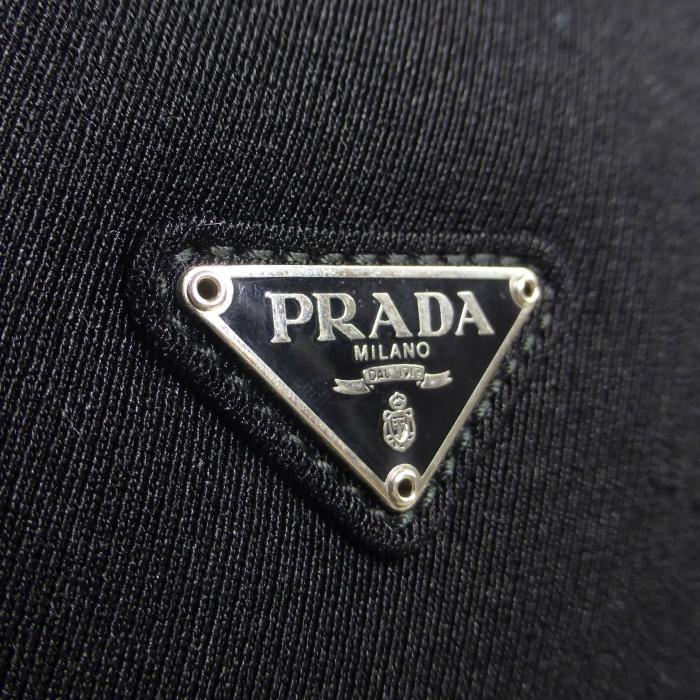 PRADA（プラダ） ナイロン キャンバス プラスチックチェーン
