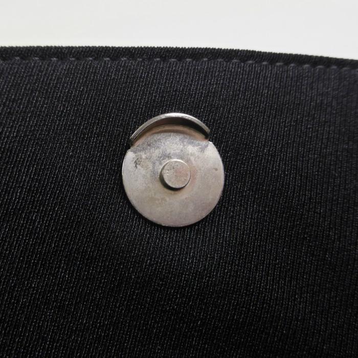 PRADA（プラダ） ナイロン キャンバス プラスチックチェーン