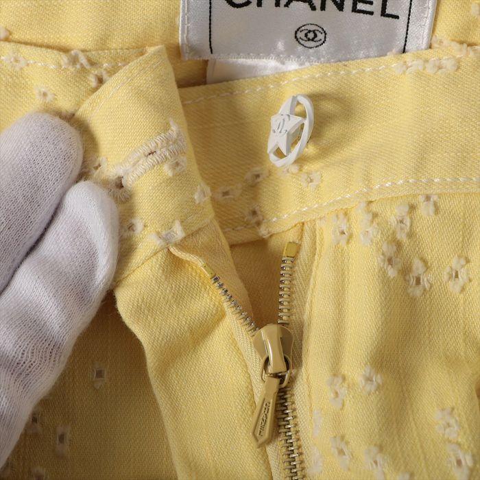シャネル （CHANEL） ココボタン コットン ハーフパンツ 34 イエロー